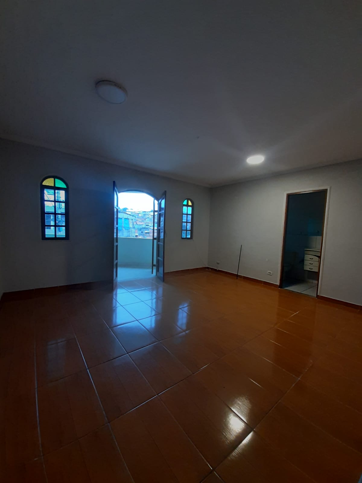 Imagem Casa com 3 Quartos à Venda, 250 m²em Vila Silviânia - Carapicuíba