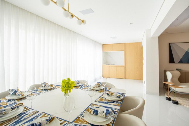 Imagem Apartamento com 3 Quartos à Venda, 182 m² em Moema - São Paulo