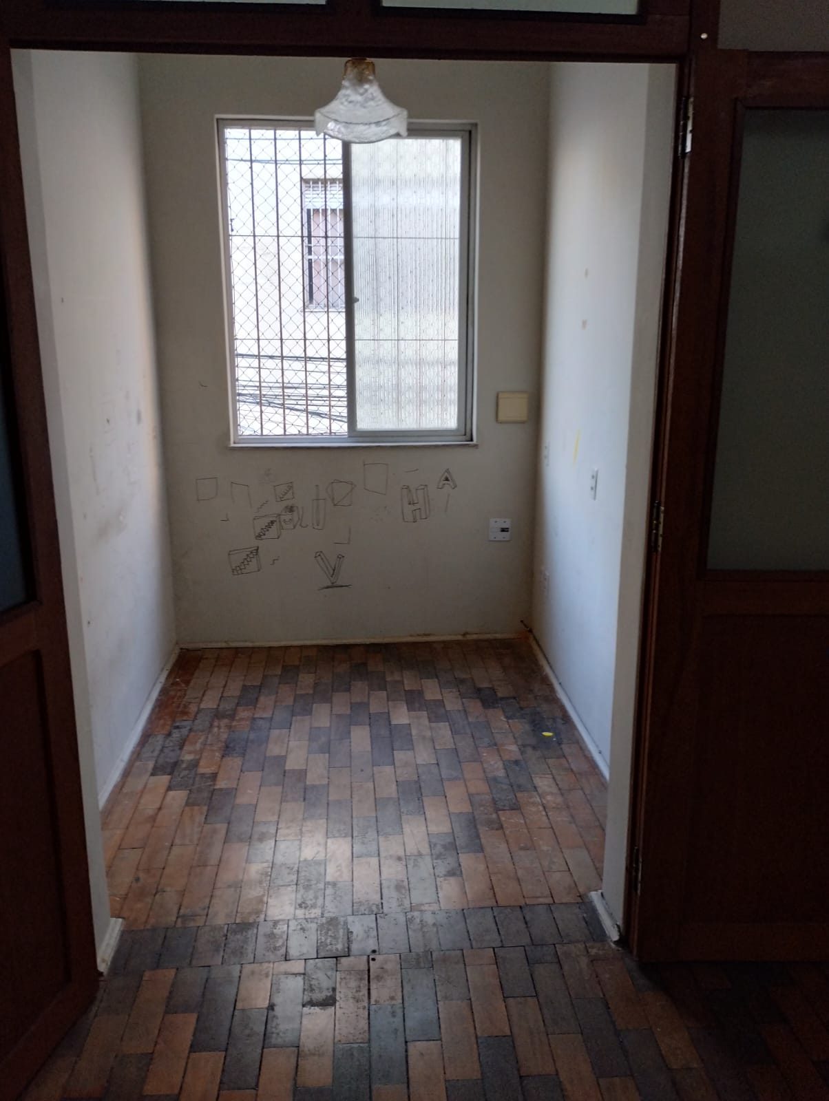 Imagem Apartamento com 2 Quartos à Venda, 120 m² em Campina - Belém