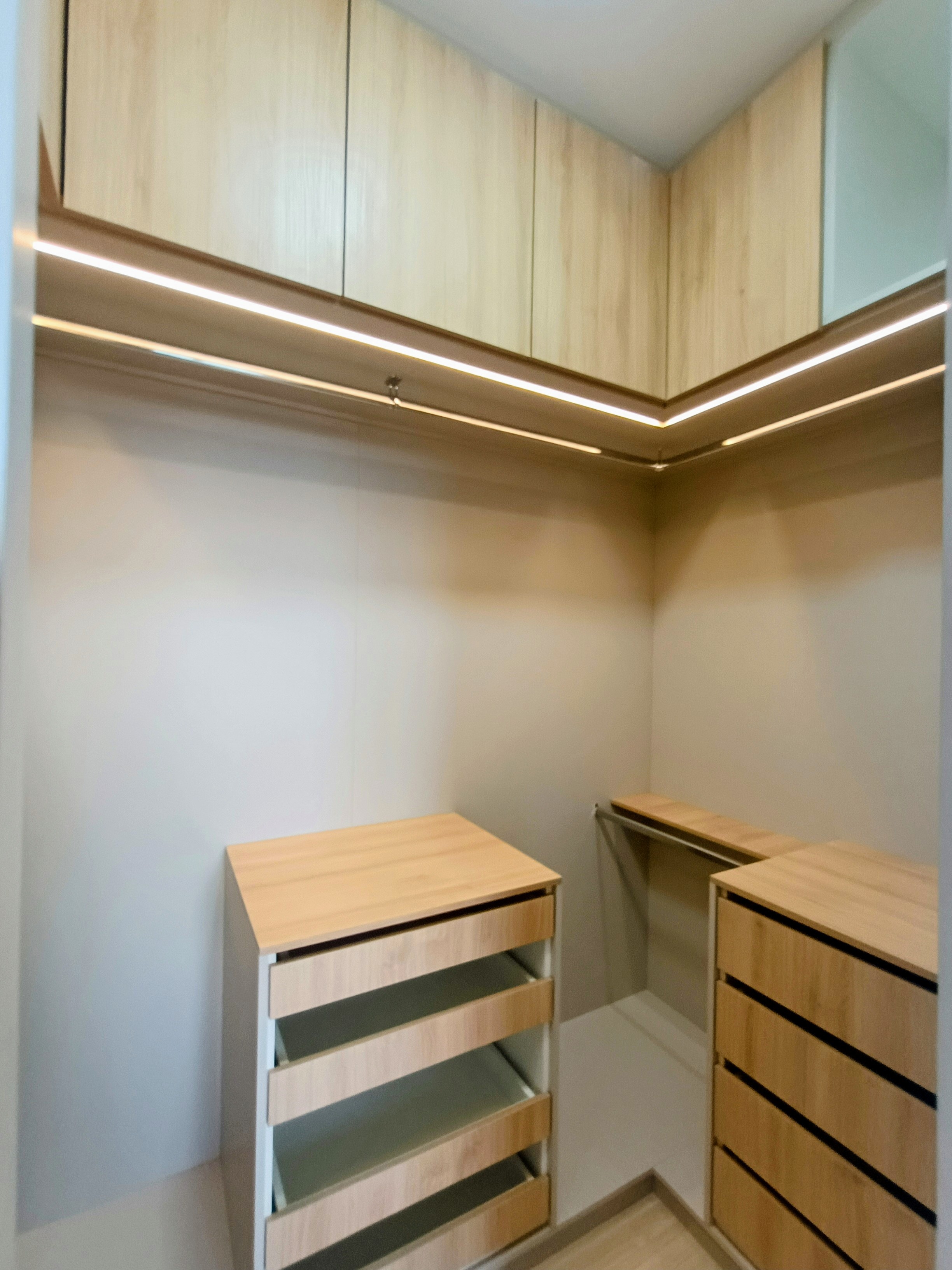 Imagem Apartamento com 3 Quartos para Alugar, 89 m² em Jardim Leblon - Cuiabá