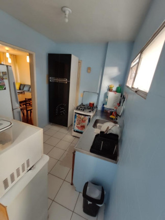 Imagem Apartamento com 3 Quartos à Venda, 41 m² em Várzea - Recife
