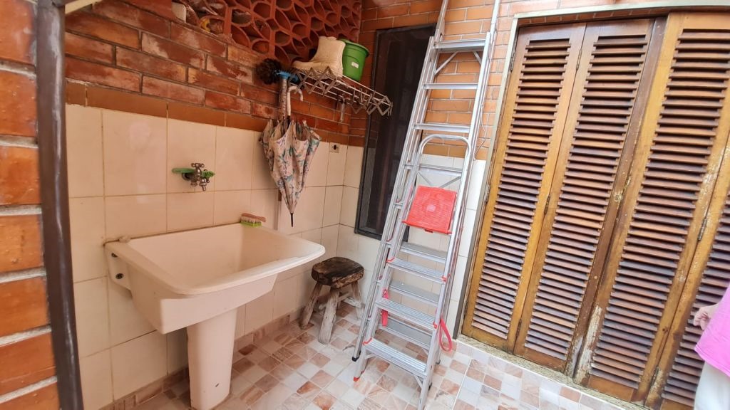 Imagem Sobrado com 3 Quartos à Venda, 116 m²em Cambuci - São Paulo