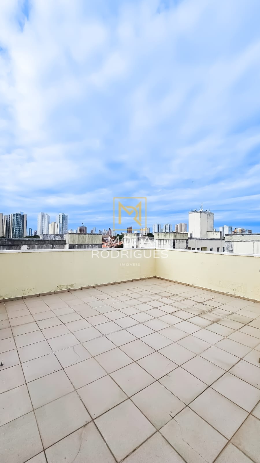 Imagem Casa de Condomínio com 3 Quartos à Venda, 120 m² em Engenheiro Luciano Cavalcante - Fortaleza Imagem Casa de Condomínio com 3 Quartos à Venda, 120 m² em Engenheiro Luciano Cavalcante - Fortaleza