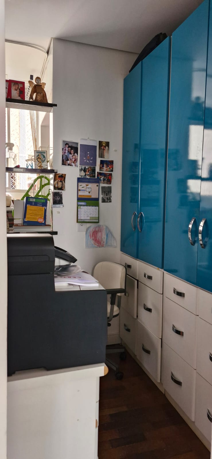 Imagem Apartamento com 3 Quartos à Venda, 70 m²em Santo Antônio - Belo Horizonte Imagem Apartamento com 3 Quartos à Venda, 70 m²em Santo Antônio - Belo Horizonte