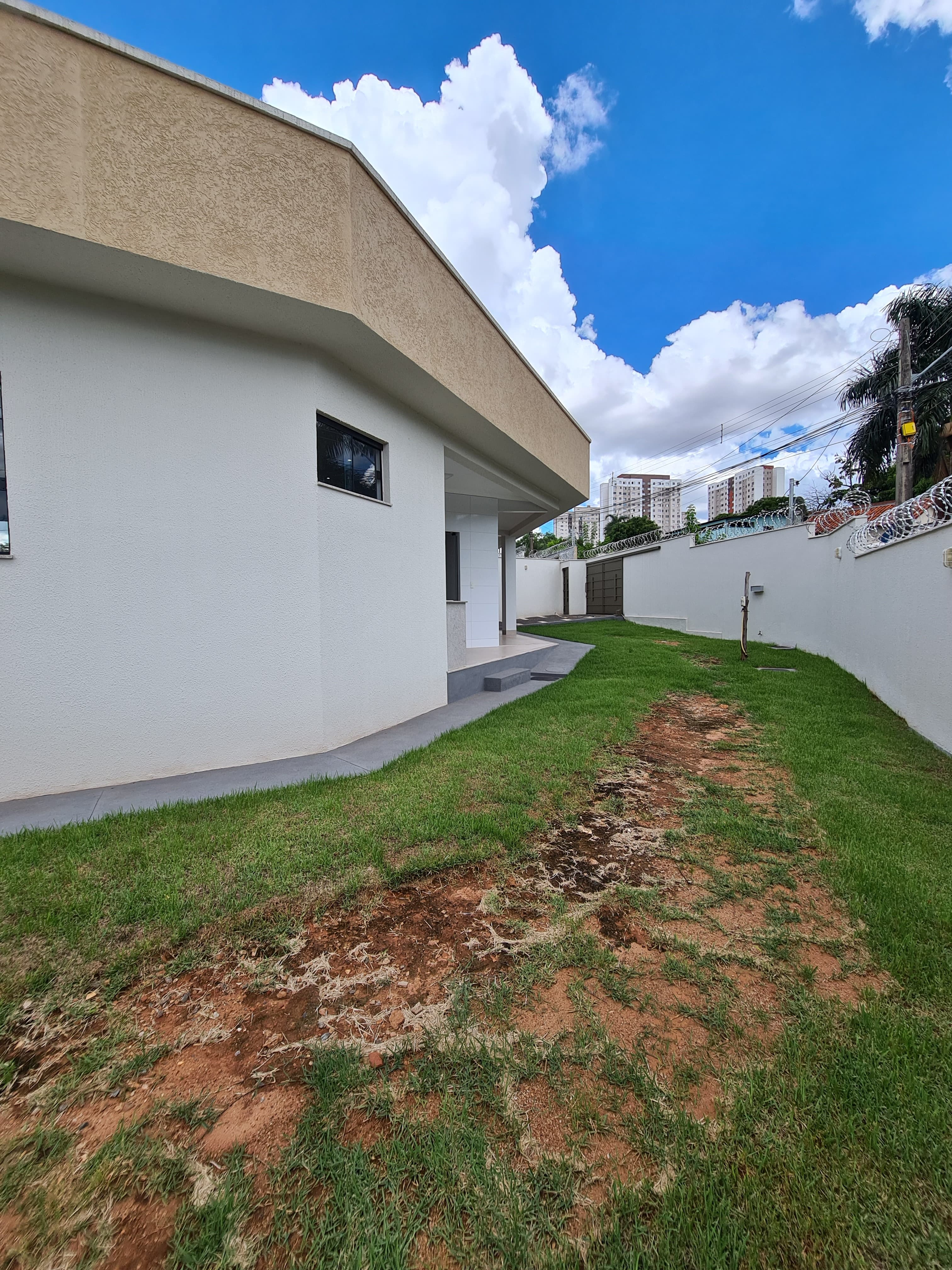 Imagem Casa com 3 Quartos à Venda, 135 m²em Setor Faiçalville - Goiânia