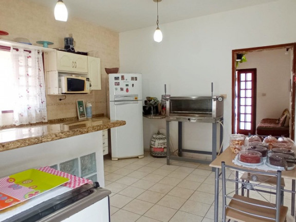 Imagem Sobrado com 4 Quartos à Venda, 250 m² em Balneário Dos Golfinhos - Caraguatatuba