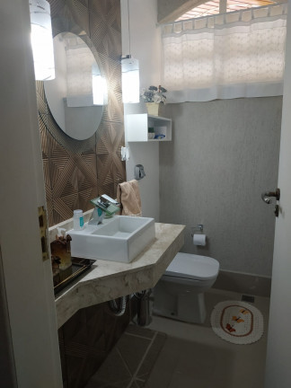Imagem Casa com 3 Quartos à Venda, 330 m² em Centro - Tremembé