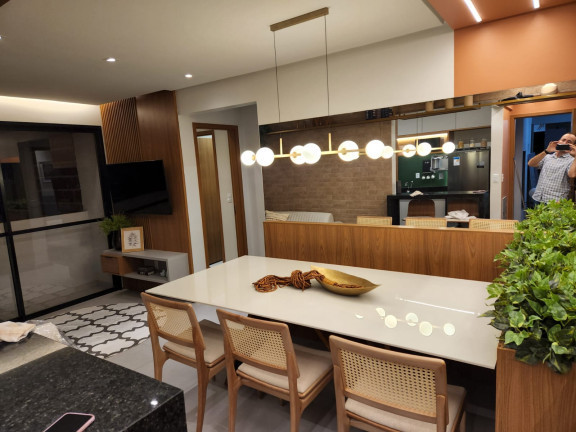 Apartamento com 2 Quartos à Venda,  em Setor Serra Dourada - 3ª Etapa - Aparecida de Goiânia