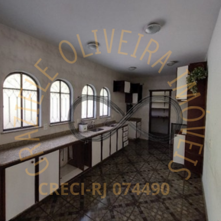 Imagem Casa com 4 Quartos à Venda, 260 m²em Quinta da Barra - Teresópolis