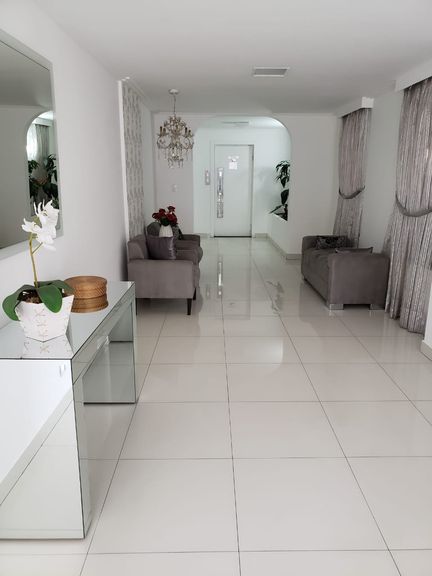Apartamento com 2 Quartos à Venda, 140 m² em Ponta Da Praia - Santos