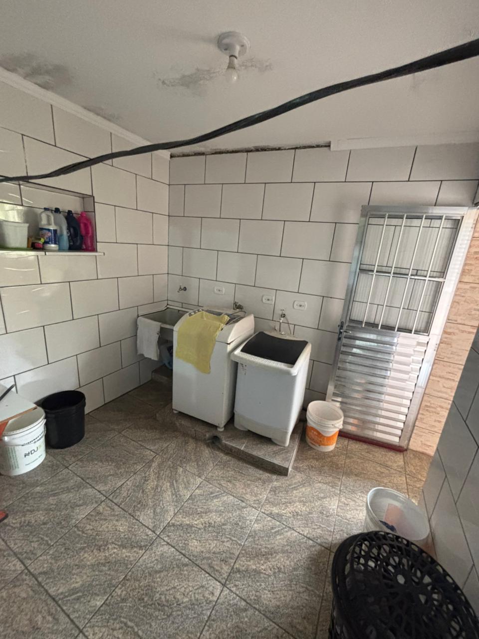 Imagem Casa com 3 Quartos à Venda, 300 m² em Jardim das Rosas (Zona Leste) - São Paulo Imagem Casa com 3 Quartos à Venda, 300 m² em Jardim das Rosas (Zona Leste) - São Paulo
