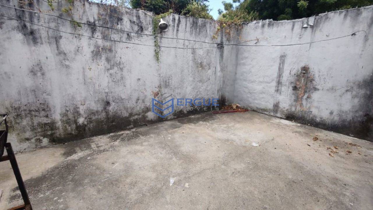 Imagem Casa com 4 Quartos à Venda, 180 m² em Prefeito José Walter - Fortaleza
