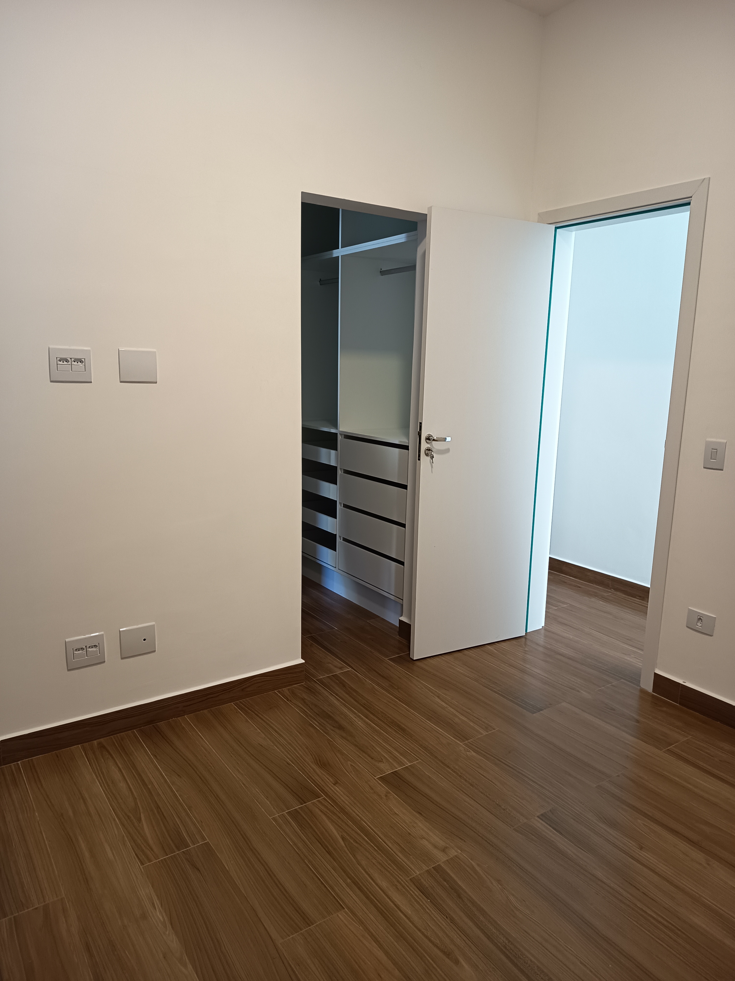 Imagem Casa de Condomínio com 4 Quartos à Venda, 334 m² em Condomínio Residencial Reserva Ecológica Atibaia - Atibaia Imagem Casa de Condomínio com 4 Quartos à Venda, 334 m² em Condomínio Residencial Reserva Ecológica Atibaia - Atibaia