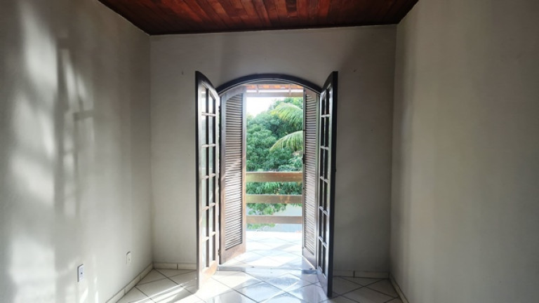 Imagem Casa com 3 Quartos à Venda, 300 m²em Araçatiba - Maricá