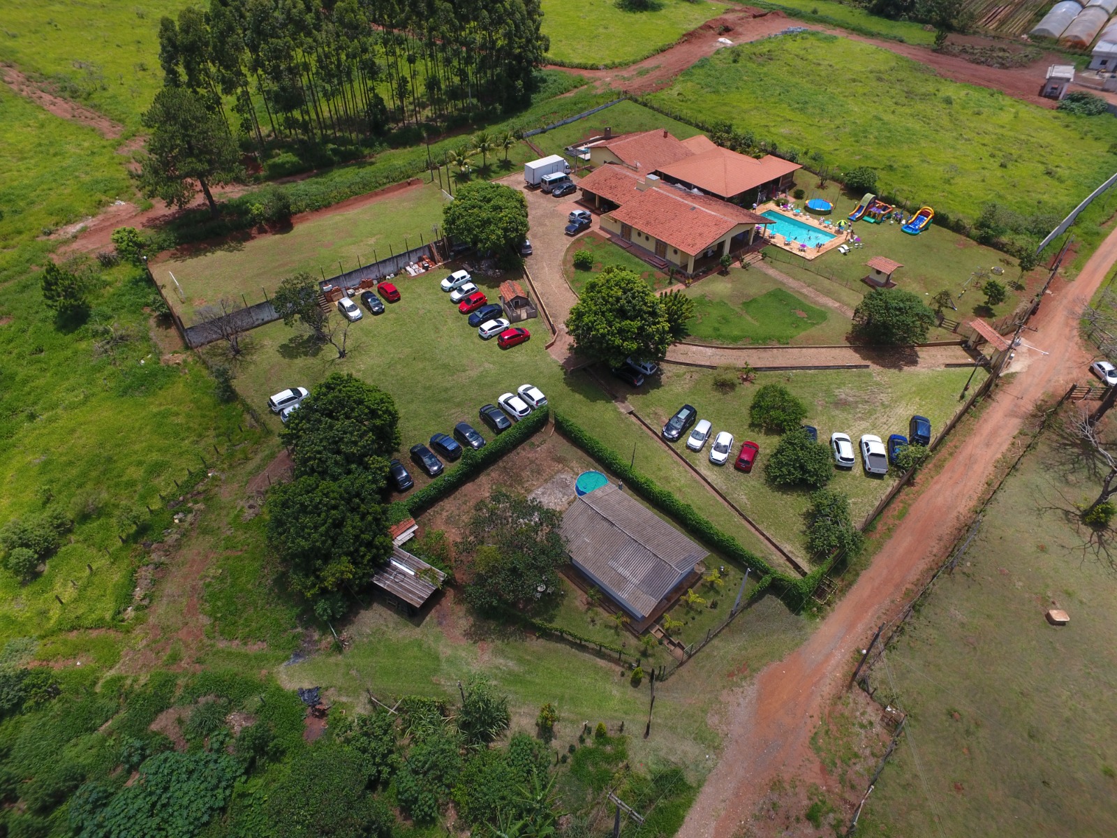 Imagem Chácara com 5 Quartos à Venda, Locação ou Temporada, 950 m² em Tanque - Atibaia Imagem Chácara com 5 Quartos à Venda, Locação ou Temporada, 950 m² em Tanque - Atibaia