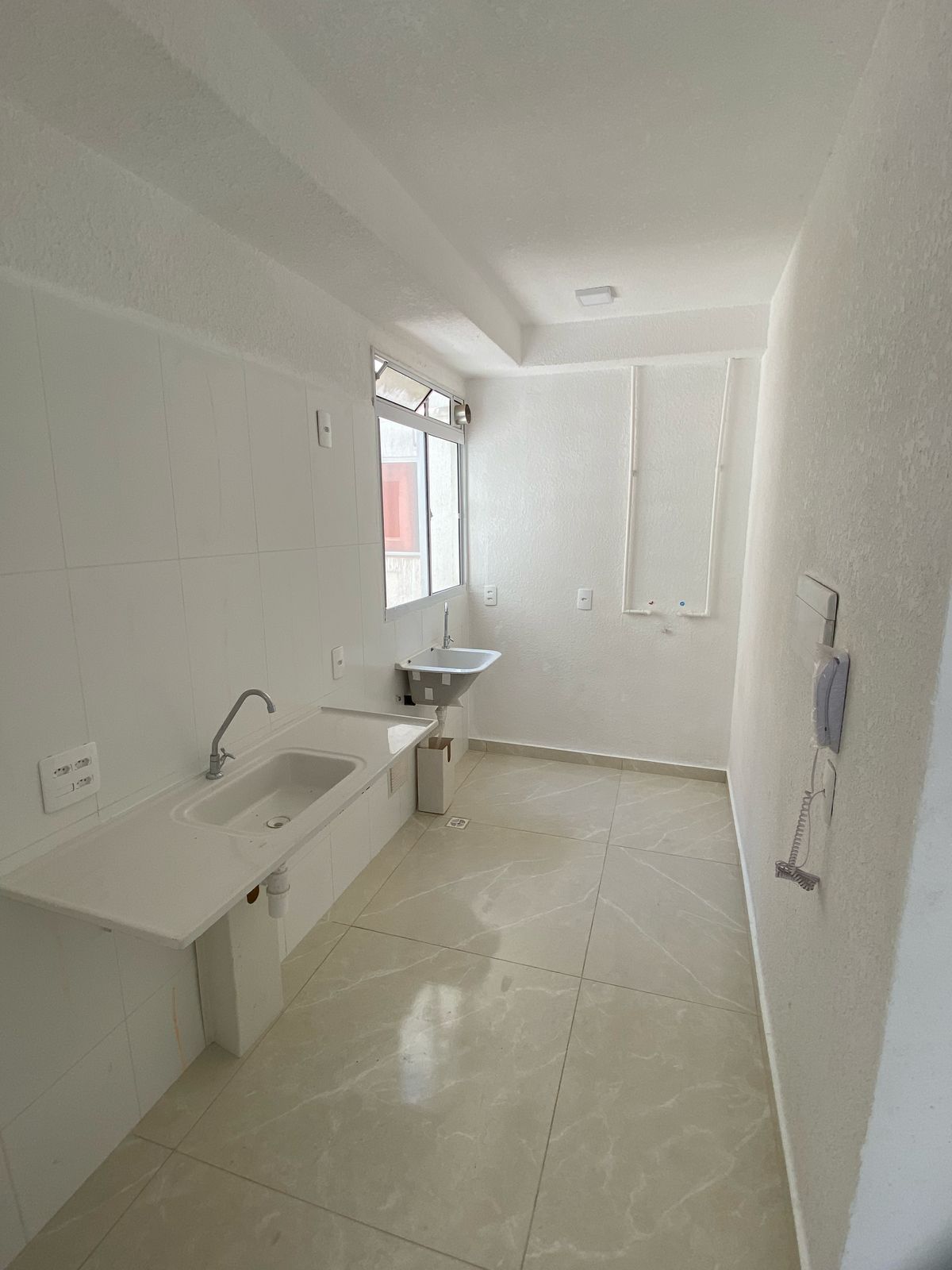 Imagem Apartamento com 2 Quartos à Venda, 45 m² em Santa Cruz - Rio de Janeiro Imagem Apartamento com 2 Quartos à Venda, 45 m² em Santa Cruz - Rio de Janeiro