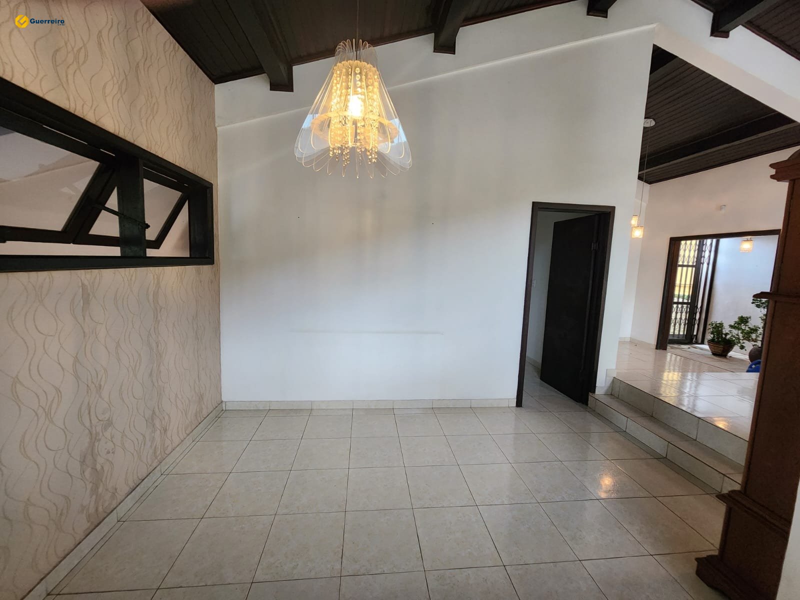 Imagem Casa com 3 Quartos à Venda, 190 m² em Trindade - Florianópolis