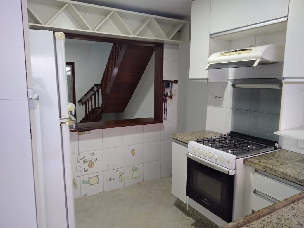 Casa com 2 Quartos à Venda, 73 m²em Jardim Sulacap - Rio de Janeiro