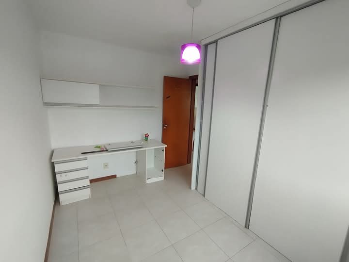 Imagem Casa de Condomínio com 3 Quartos para Alugar, 200 m²em Vila de Abrantes (Abrantes) - Camaçari Imagem Casa de Condomínio com 3 Quartos para Alugar, 200 m²em Vila de Abrantes (Abrantes) - Camaçari