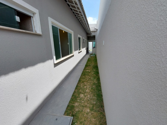 Imagem Casa com 3 Quartos à Venda, 86 m² em Centro - Eusébio