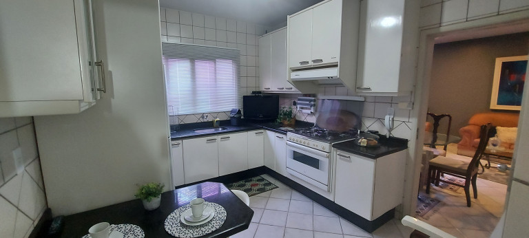 Imagem Sobrado com 4 Quartos à Venda, 17.920 m² em Jardim América - Goiânia Imagem Sobrado com 4 Quartos à Venda, 17.920 m² em Jardim América - Goiânia