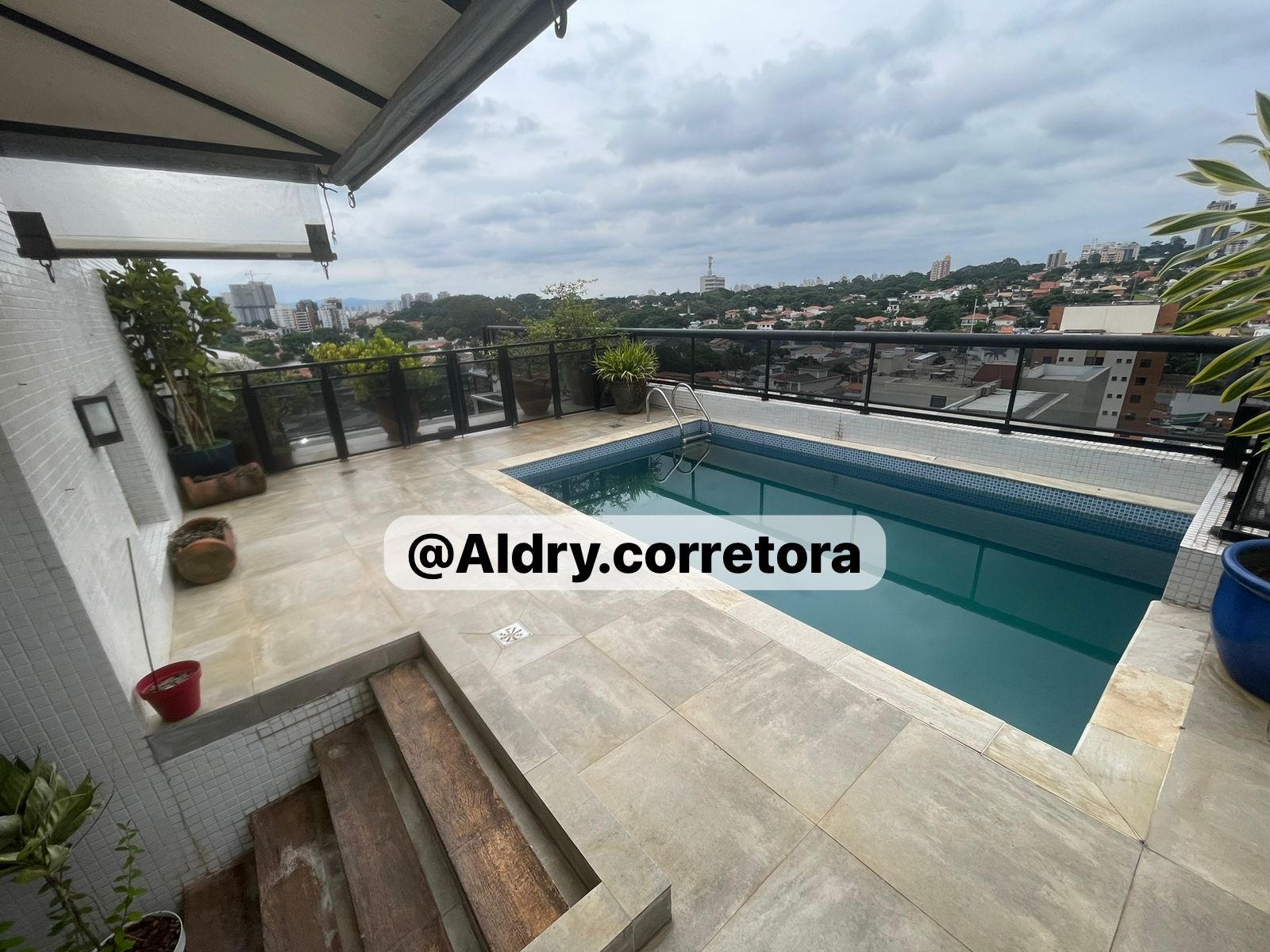 Imagem Cobertura com 4 Quartos à Venda, 340 m²em Bela Aliança - São Paulo