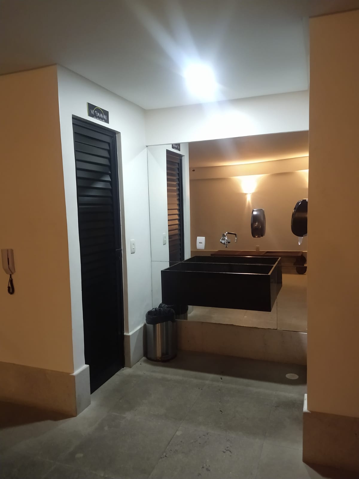 Imagem Apartamento com 1 Quarto para Alugar, 53 m²em Jatiúca - Maceió