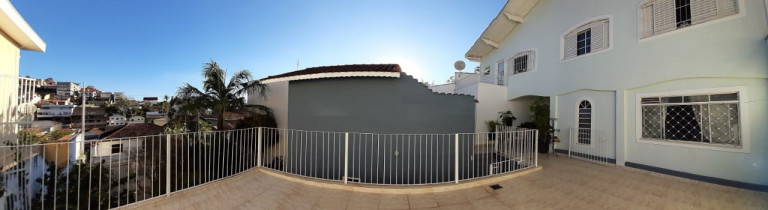 Imagem Casa com 3 Quartos à Venda, 180 m² em Parque Vivaldi Leite Ribeiro - Poços De Caldas