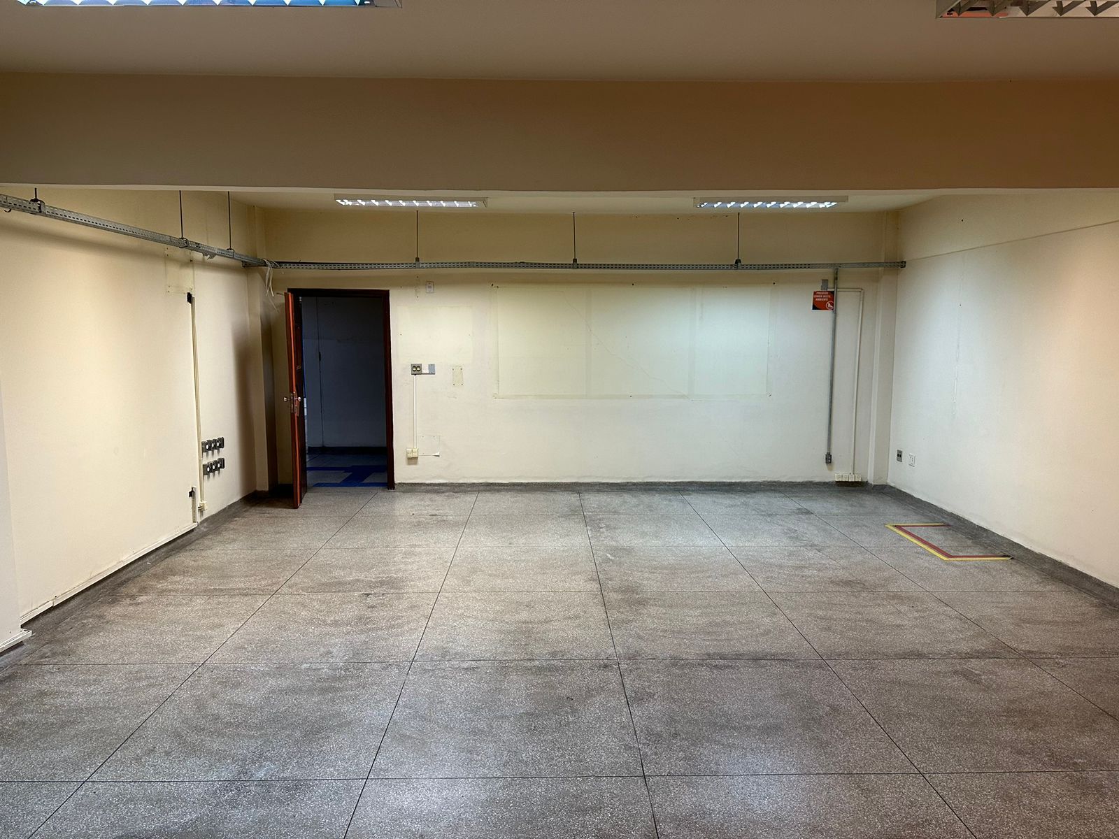 Imagem Imóvel Comercial à Venda, 11 m²em Parque Verde - Belém Imagem Imóvel Comercial à Venda, 11 m²em Parque Verde - Belém