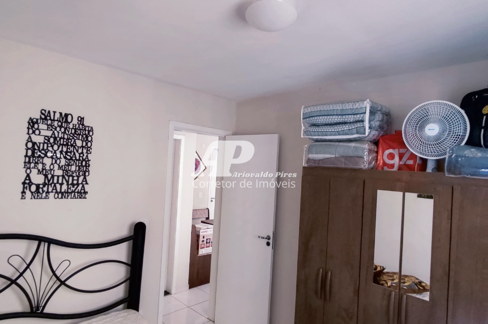 Imagem Apartamento com 2 Quartos à Venda, 49 m²em Oficinas - Ponta Grossa
