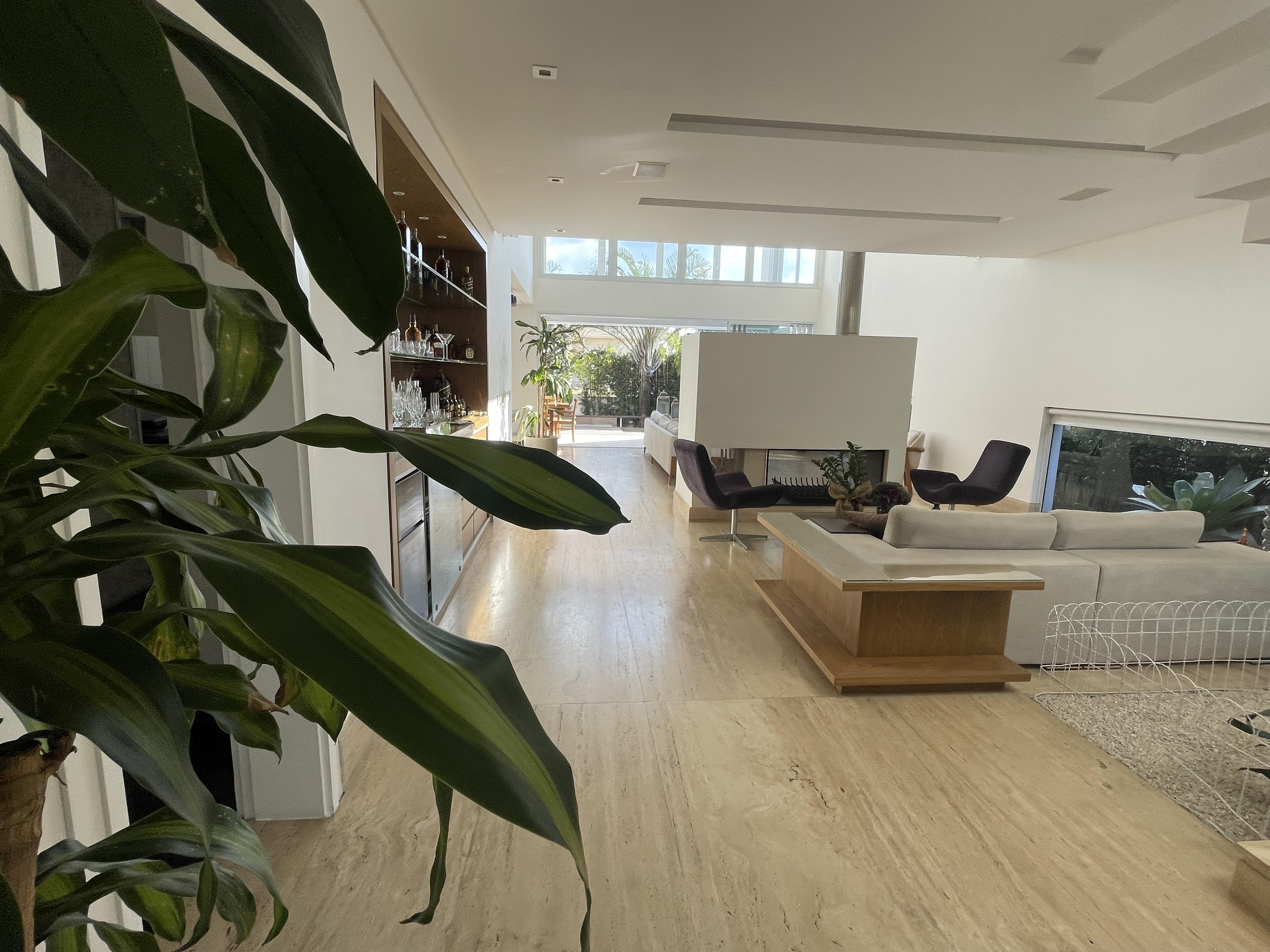 Imagem Casa com 4 Quartos à Venda ou Locação, 464 m²em Tamboré - Santana de Parnaíba Imagem Casa com 4 Quartos à Venda ou Locação, 464 m²em Tamboré - Santana de Parnaíba