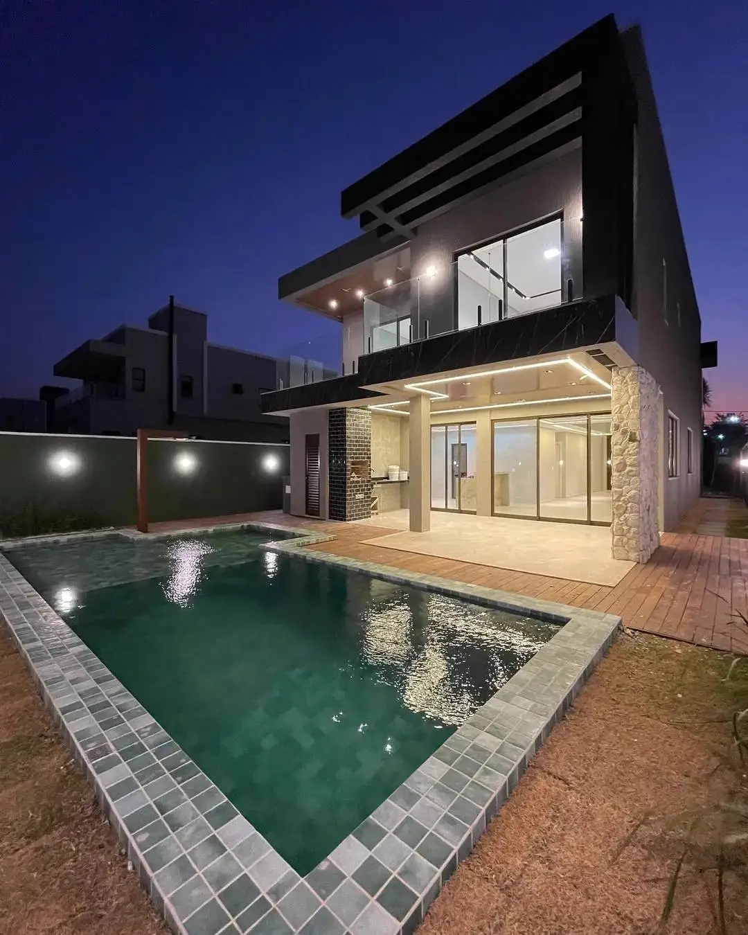 Imagem Casa de Condomínio com 4 Quartos à Venda, 237 m²em Alphaville - Eusébio Imagem Casa de Condomínio com 4 Quartos à Venda, 237 m²em Alphaville - Eusébio