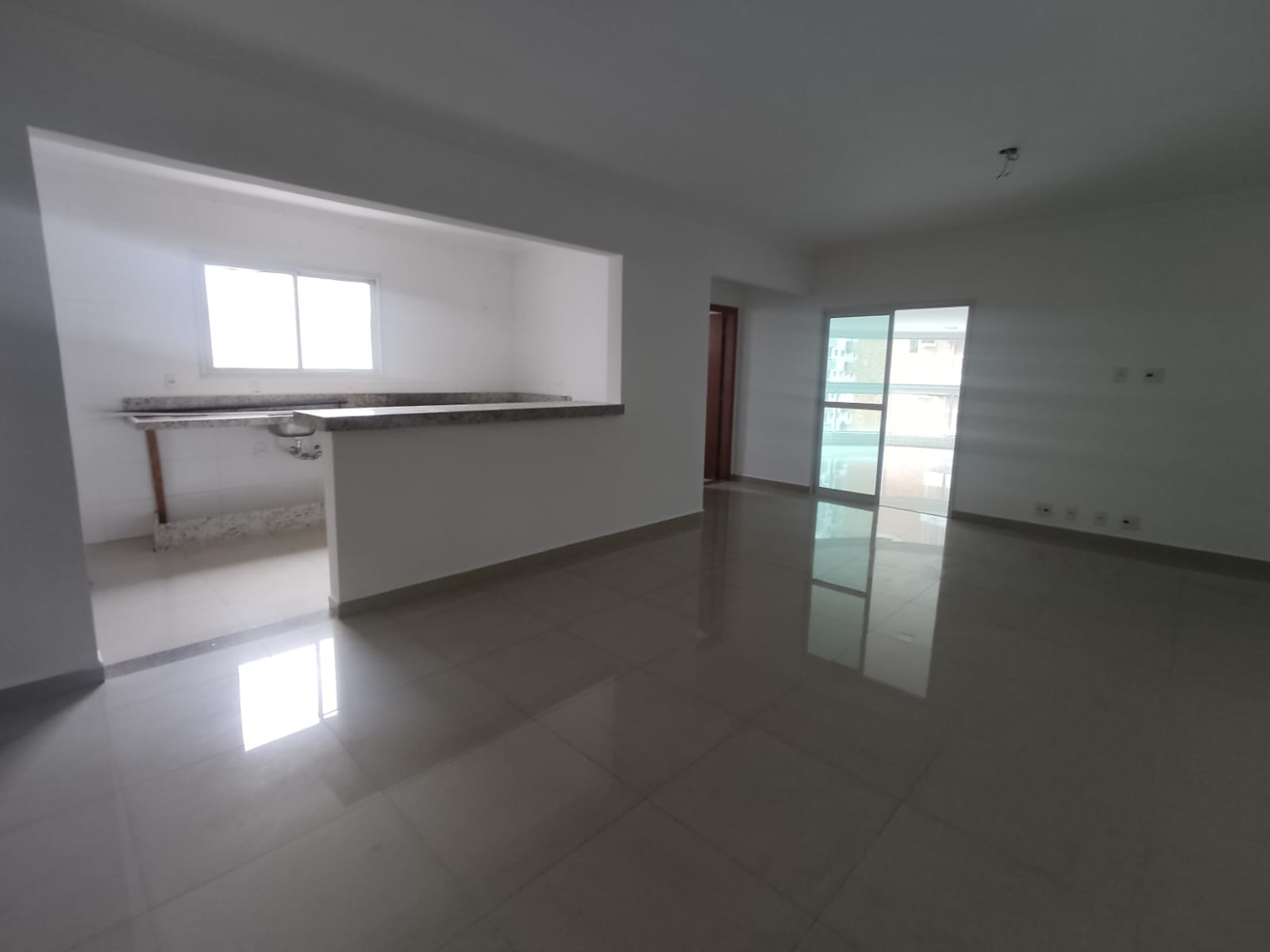 Imagem Apartamento com 3 Quartos à Venda, 170 m²em Tupi - Praia Grande
