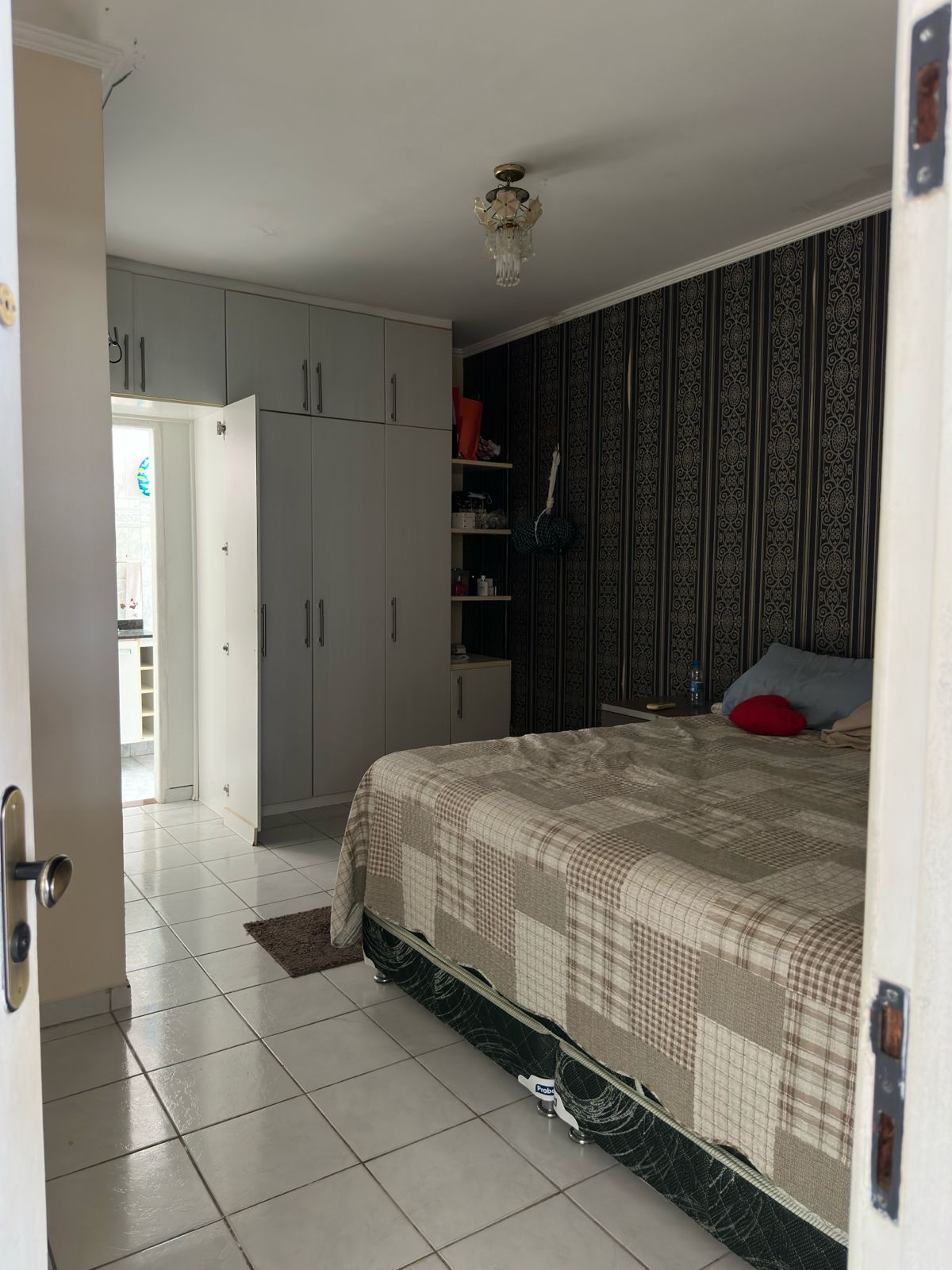Imagem Casa com 3 Quartos à Venda, 256 m² em Planalto - Manaus