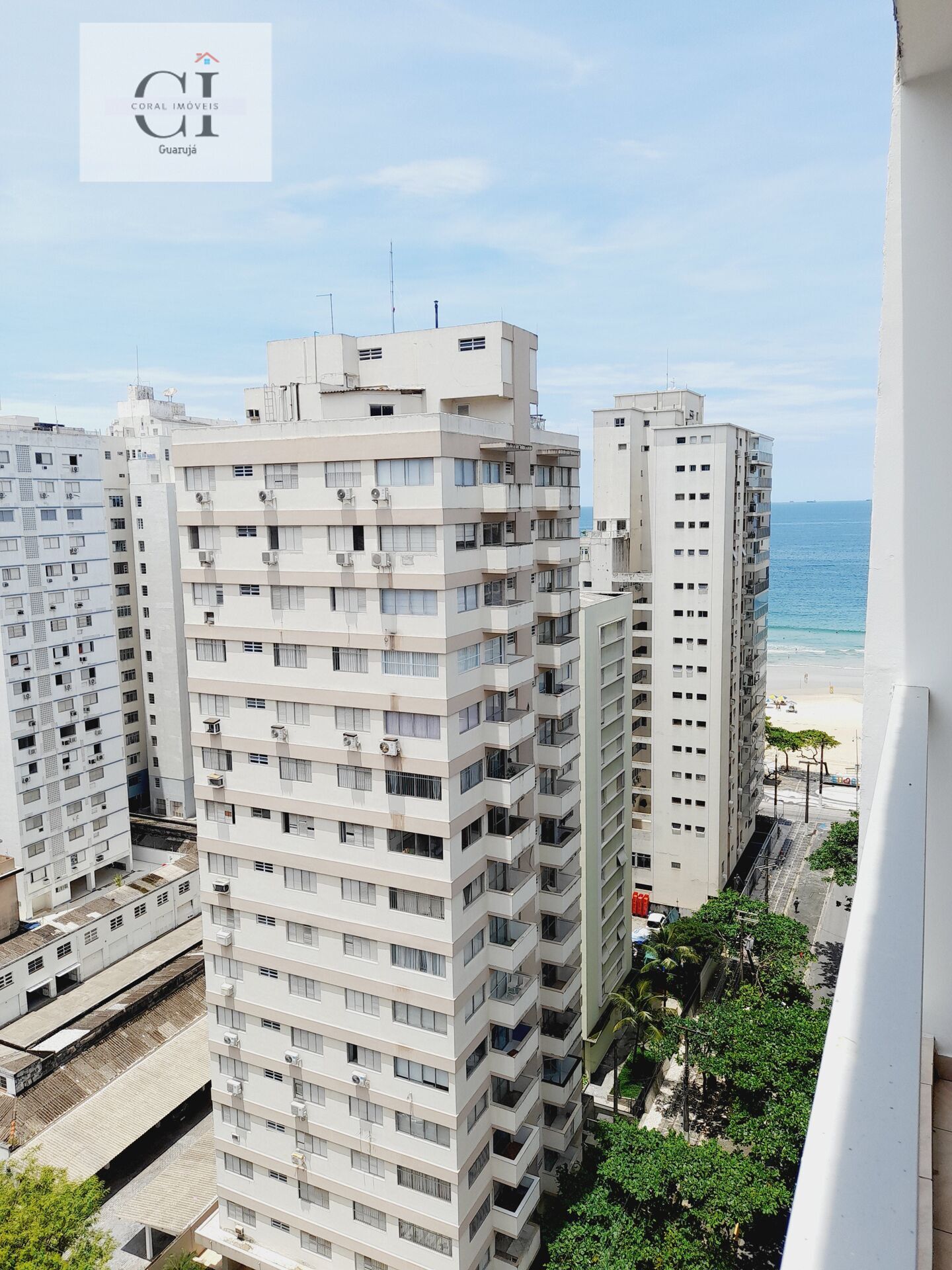 Imagem Apartamento com 3 Quartos à Venda, 95 m² em Pitangueiras - Guarujá