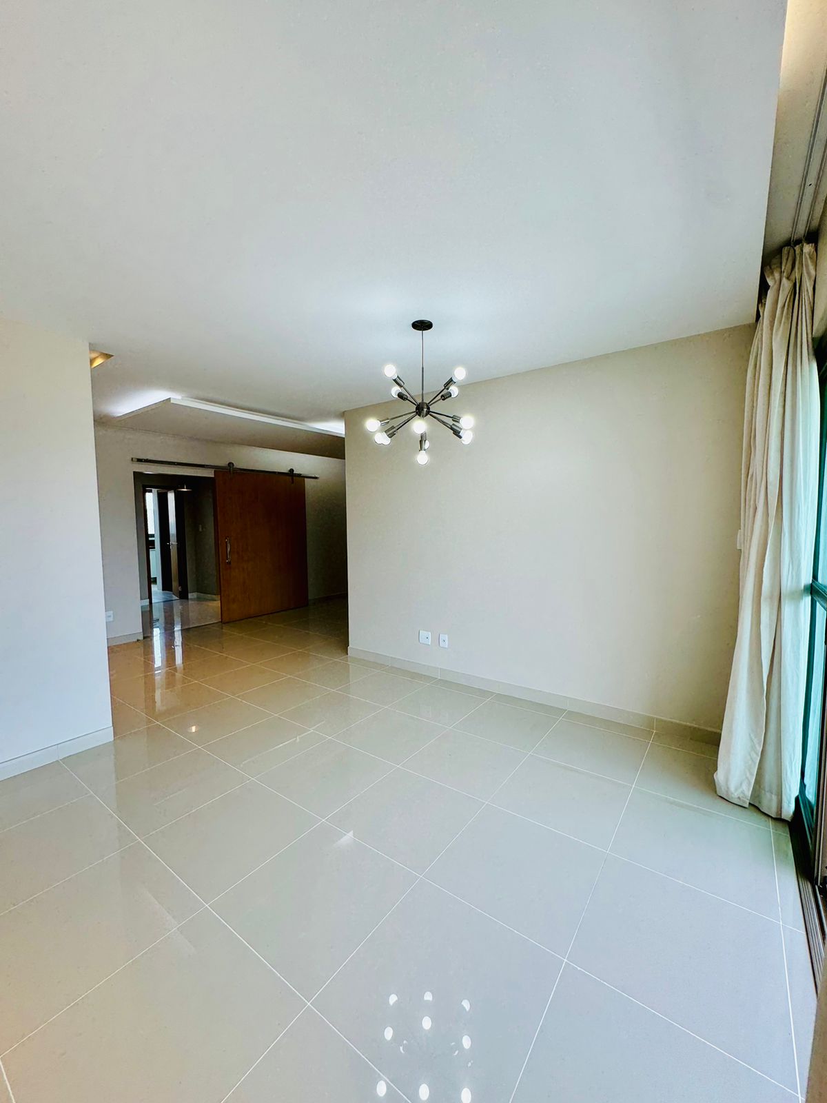 Imagem Apartamento com 3 Quartos à Venda, 166 m²em Umarizal - Belém