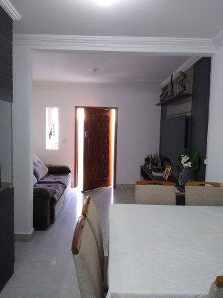 Casa com 3 Quartos à Venda, 110 m² em Parque Tropical - Campos dos Goytacazes