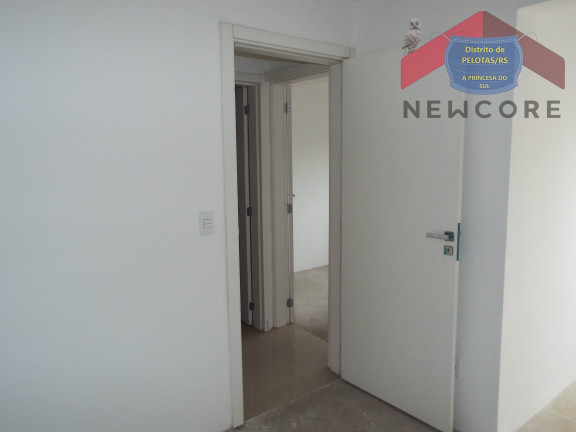 Imagem Apartamento com 2 Quartos à Venda, 45 m² em Porto - Pelotas