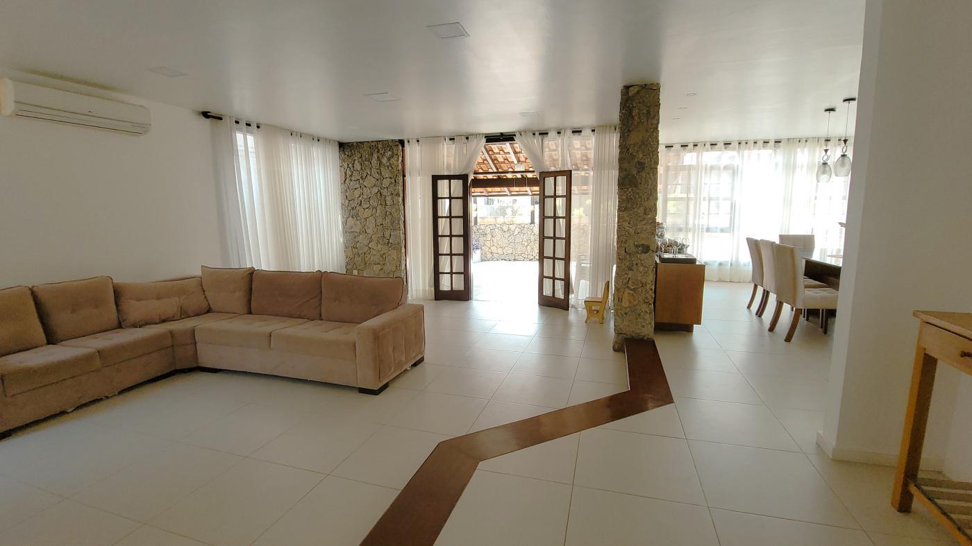 Imagem Casa com 4 Quartos à Venda, 650 m²em Camboinhas - Niterói Imagem Casa com 4 Quartos à Venda, 650 m²em Camboinhas - Niterói