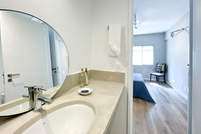 Imagem Apartamento com 2 Quartos à Venda, 70 m² em Vila Olímpia - São Paulo Imagem Apartamento com 2 Quartos à Venda, 70 m² em Vila Olímpia - São Paulo