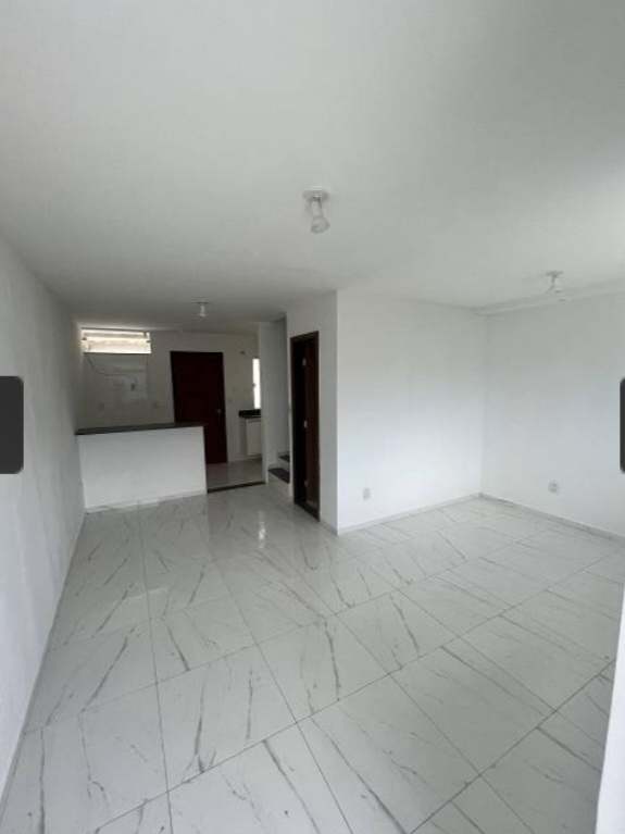 Imagem Casa de Condomínio com 2 Quartos para Alugar, 100 m²em Itapuã - Salvador Imagem Casa de Condomínio com 2 Quartos para Alugar, 100 m²em Itapuã - Salvador