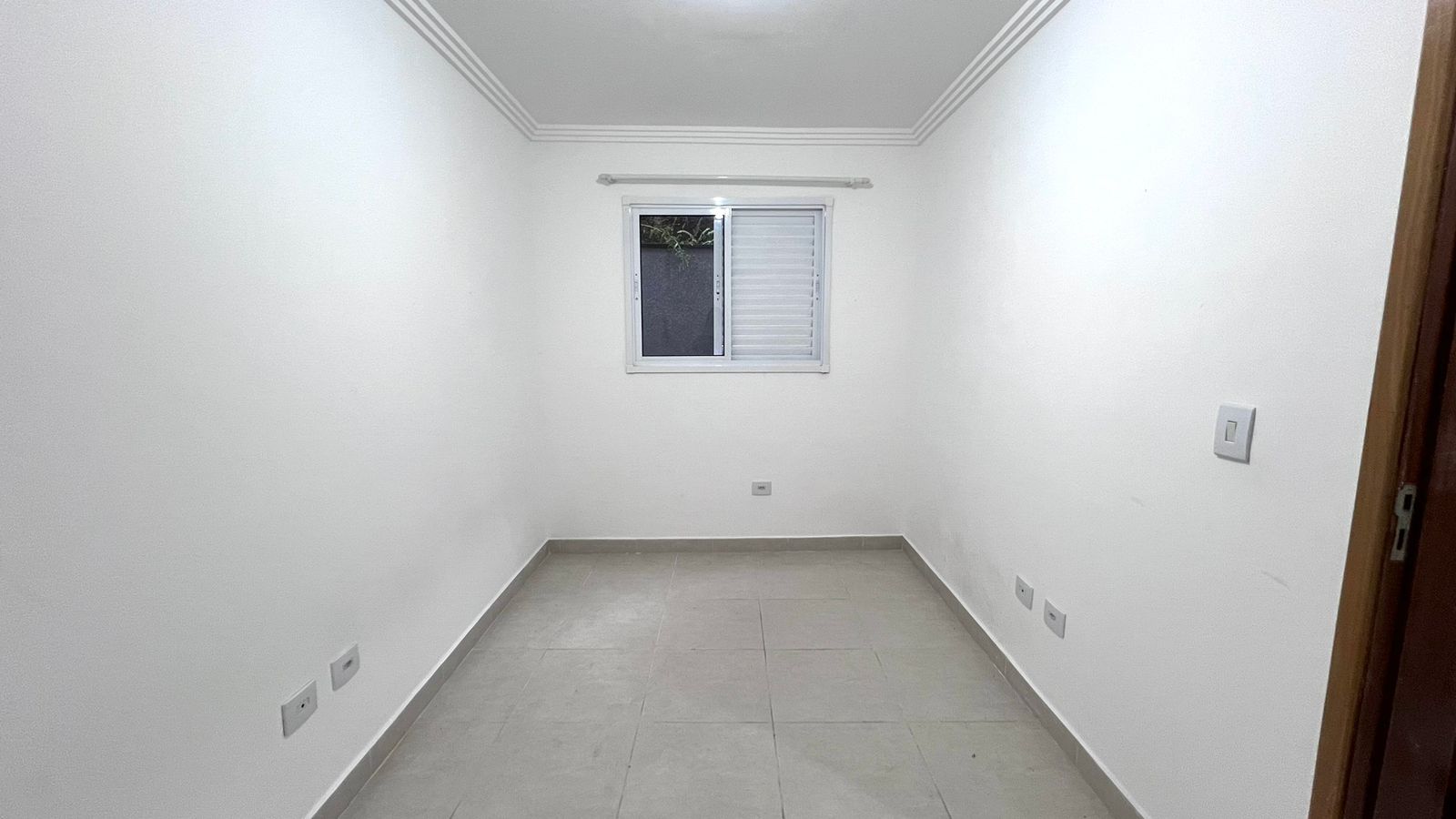 Imagem Casa com 2 Quartos para Alugar, 1 m²em Parque Gerassi - Santo André