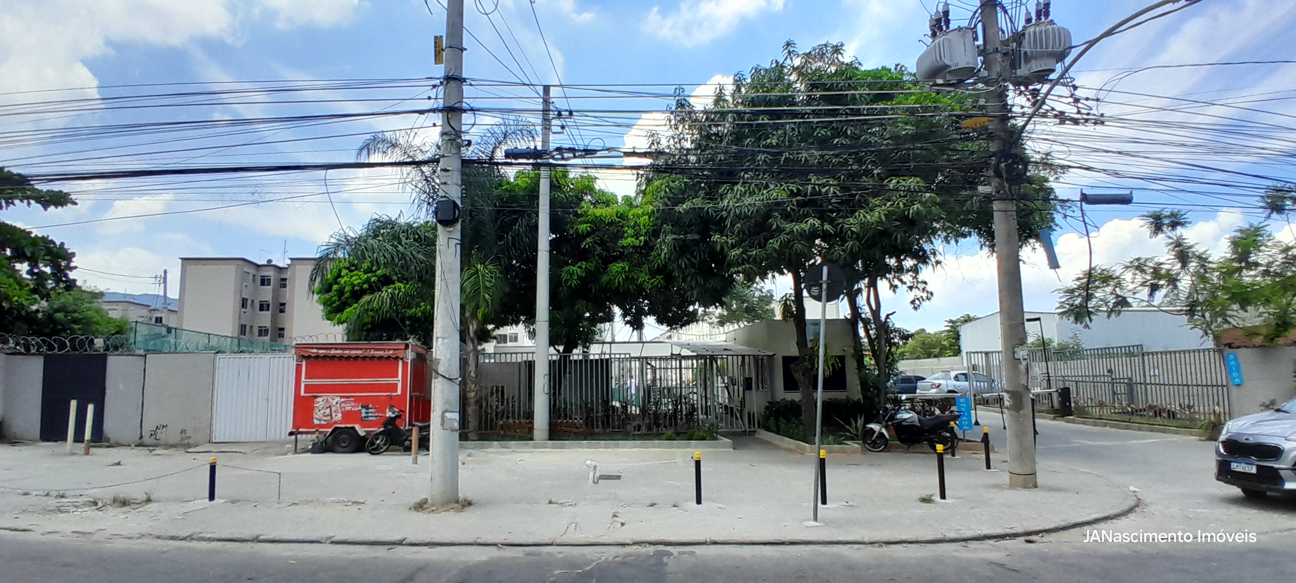 Imagem Apartamento com 2 Quartos à Venda, 40 m² em Bangu - Rio de Janeiro