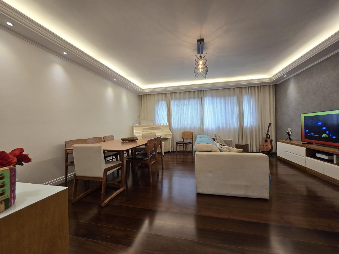 Imagem Apartamento com 3 Quartos à Venda, 153 m²em Gonzaga - Santos