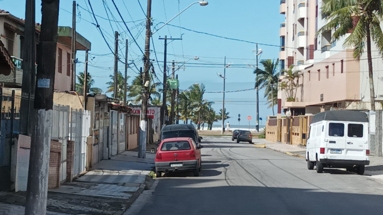 Imagem Casa com 2 Quartos para Temporada, 130 m² em Mirim - Praia Grande