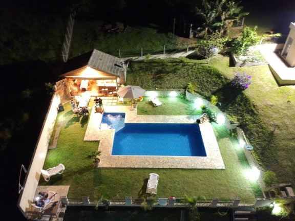 Imagem Chácara com 1 Quarto à Venda, 180 m² em Pouso Alegre - Santa Isabel Imagem Chácara com 1 Quarto à Venda, 180 m² em Pouso Alegre - Santa Isabel