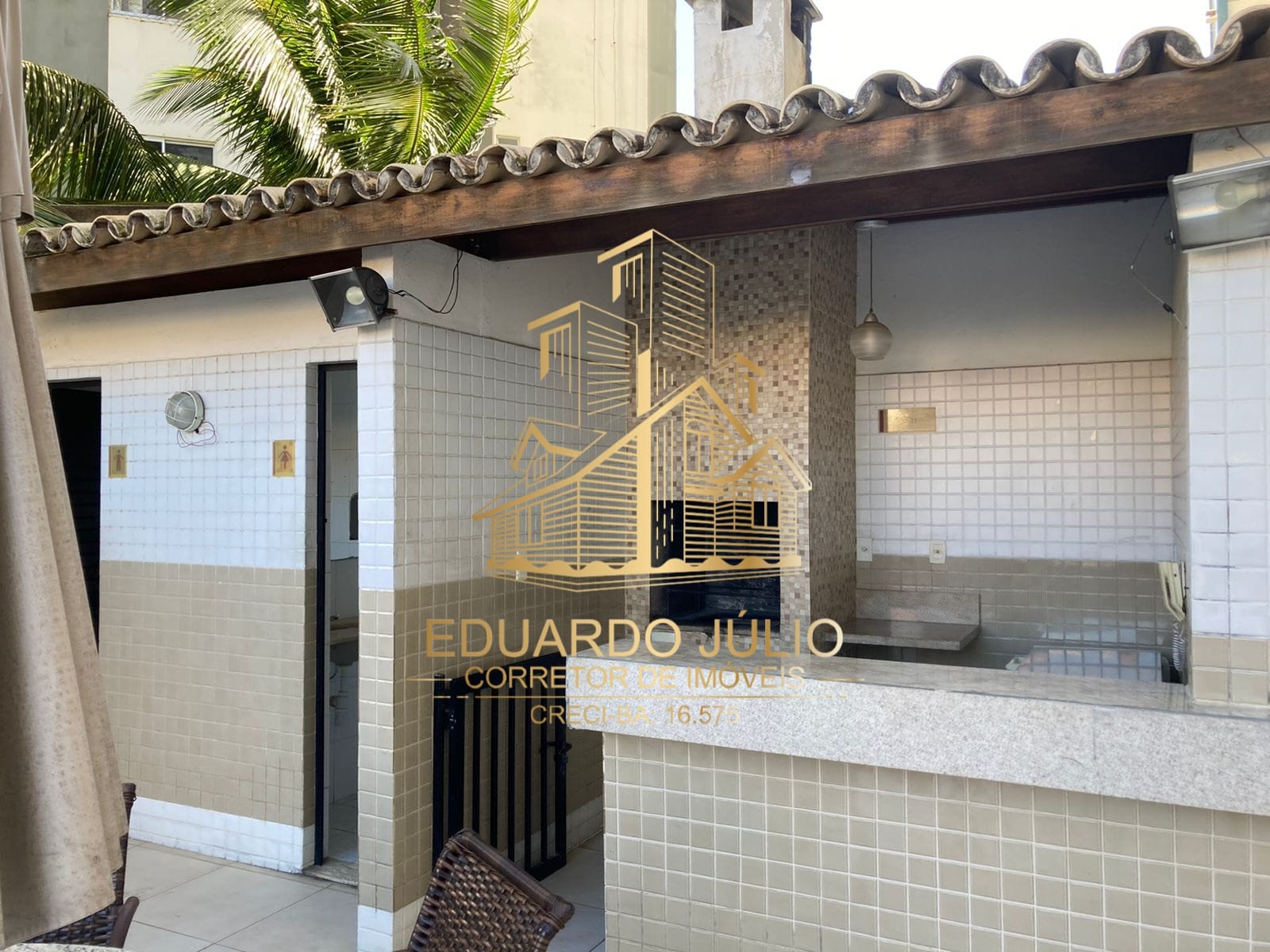 Imagem Apartamento com 2 Quartos à Venda, 70 m²em Armação - Salvador