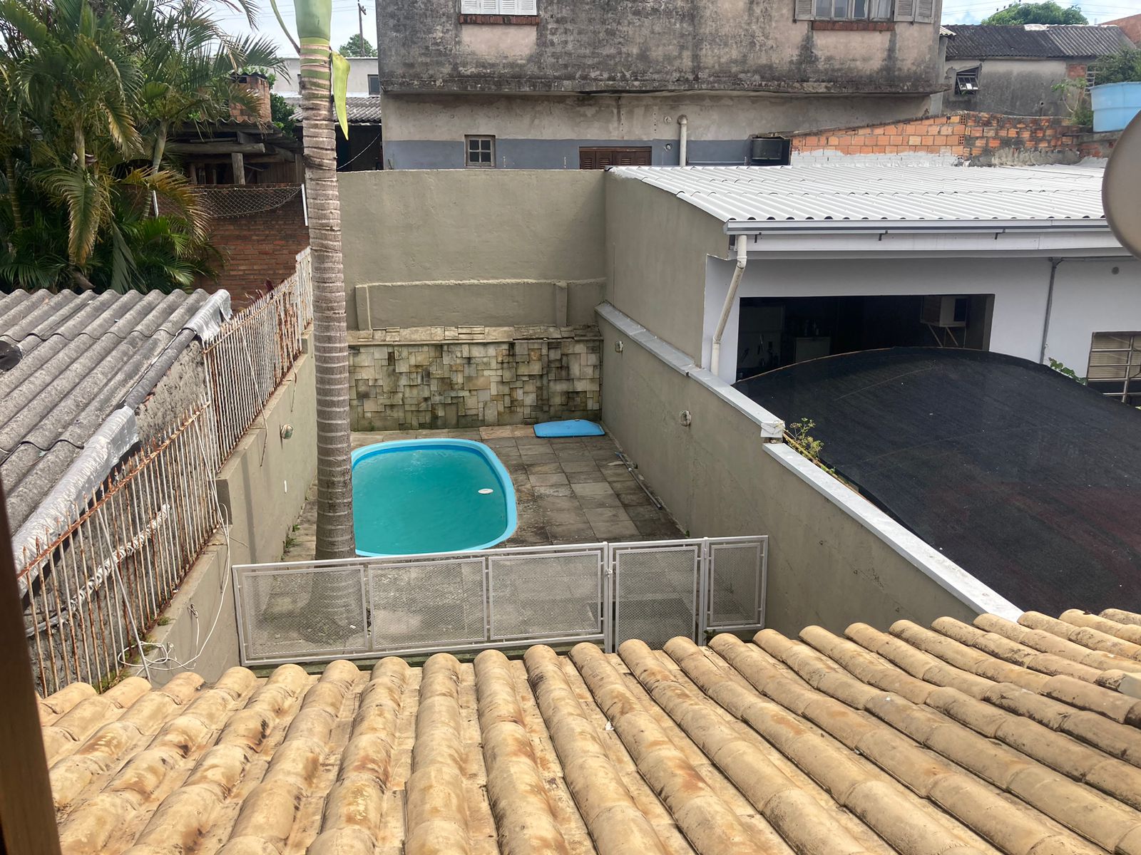 Imagem Casa com 2 Quartos à Venda, 147 m² em Hípica - Porto Alegre Imagem Casa com 2 Quartos à Venda, 147 m² em Hípica - Porto Alegre