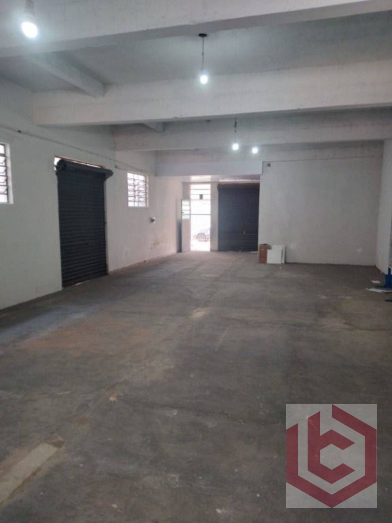 Imagem Galpão à Venda ou Locação, 120 m²em Refúgio da Serra - Serra Negra Imagem Galpão à Venda ou Locação, 120 m²em Refúgio da Serra - Serra Negra