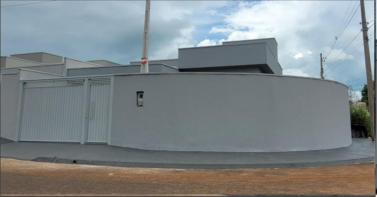 Casa com 2 Quartos à Venda, 71 m² em  - 